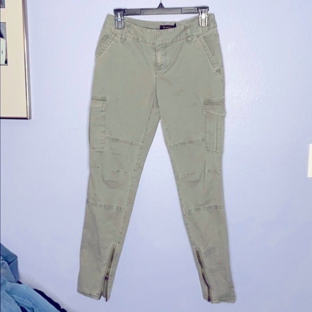 The Limited pants Size 0 the limited khakis